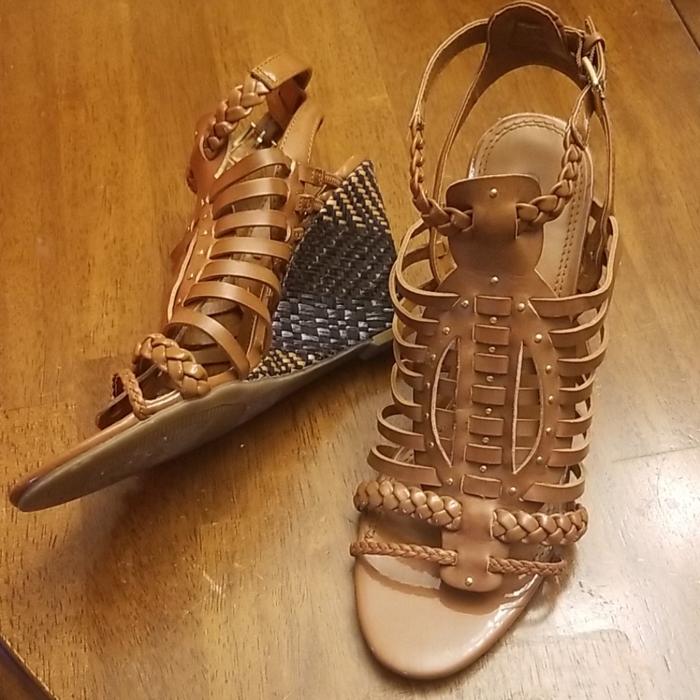 Guess wedge sandals